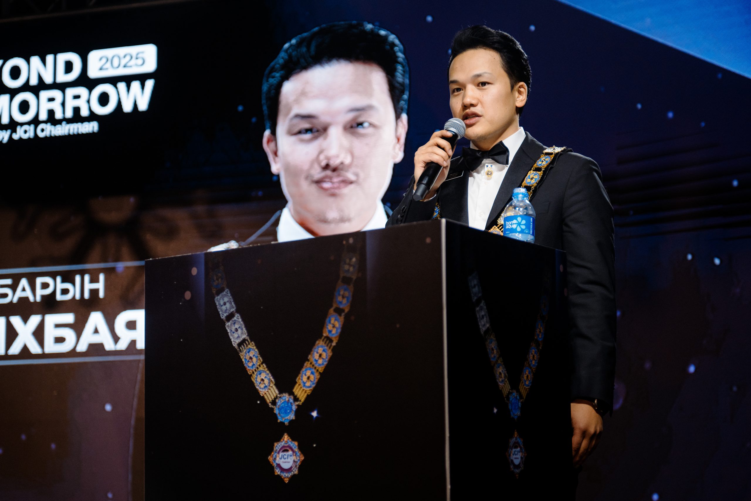 Ерөнхийлөгчийн зүүсгэл хүлээн авах ёслол